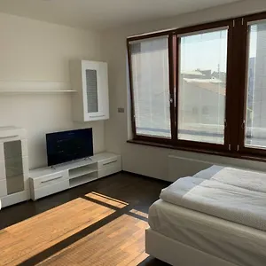 Nad Vltavou Praag